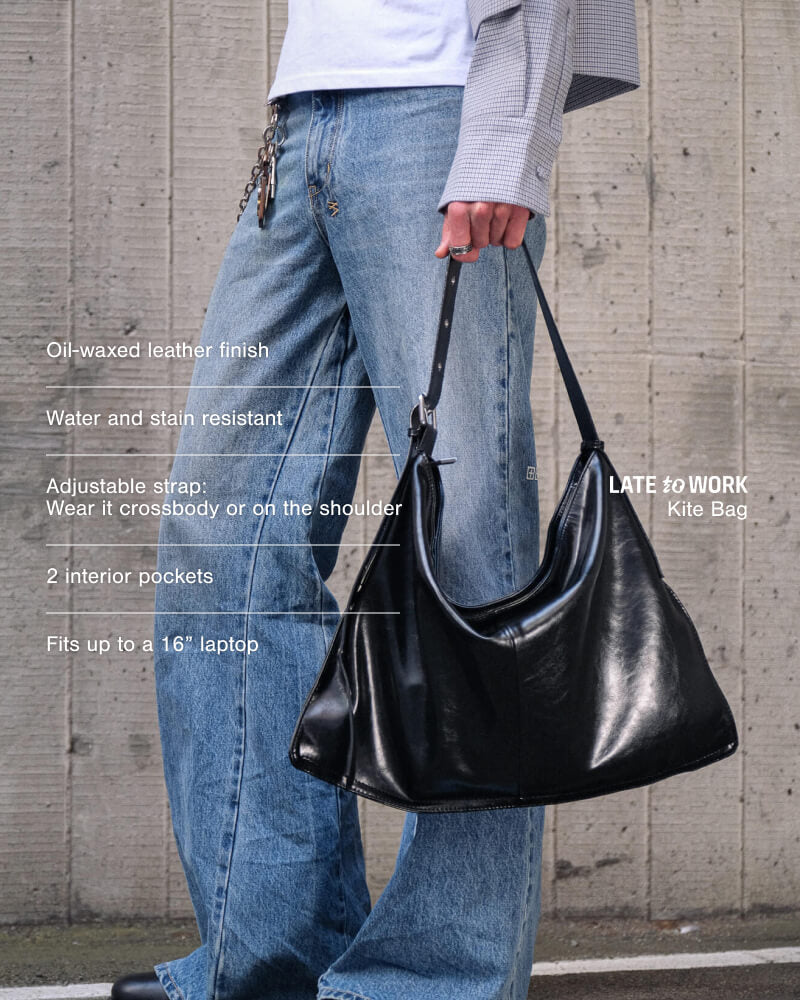 Kite Crossbody Bag: Black