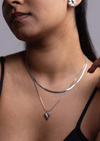 Sterling silver Georga necklace on female model
