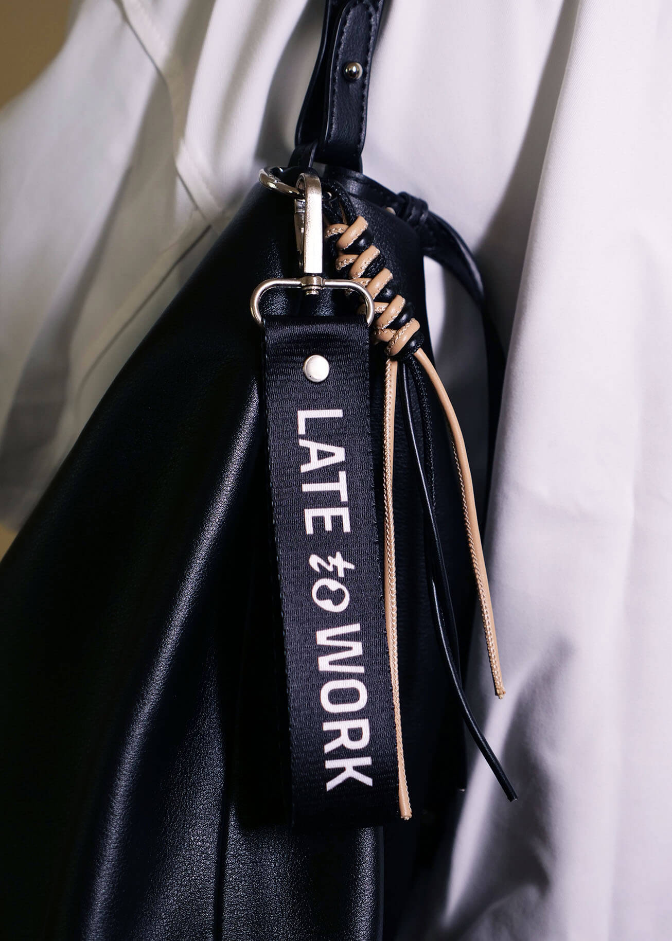 Late Twist Bag Charm