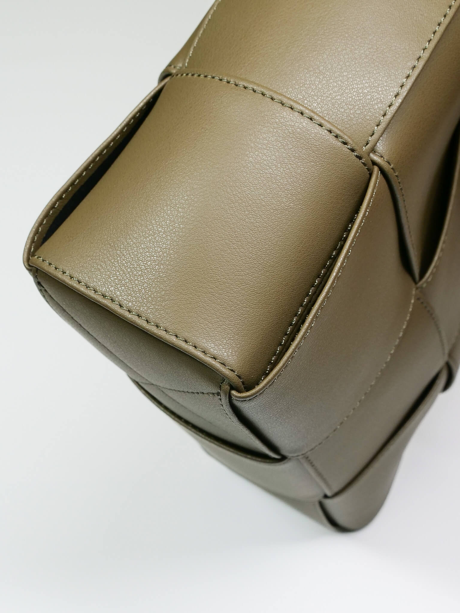 (Pre-order) Marcello Bag: Green