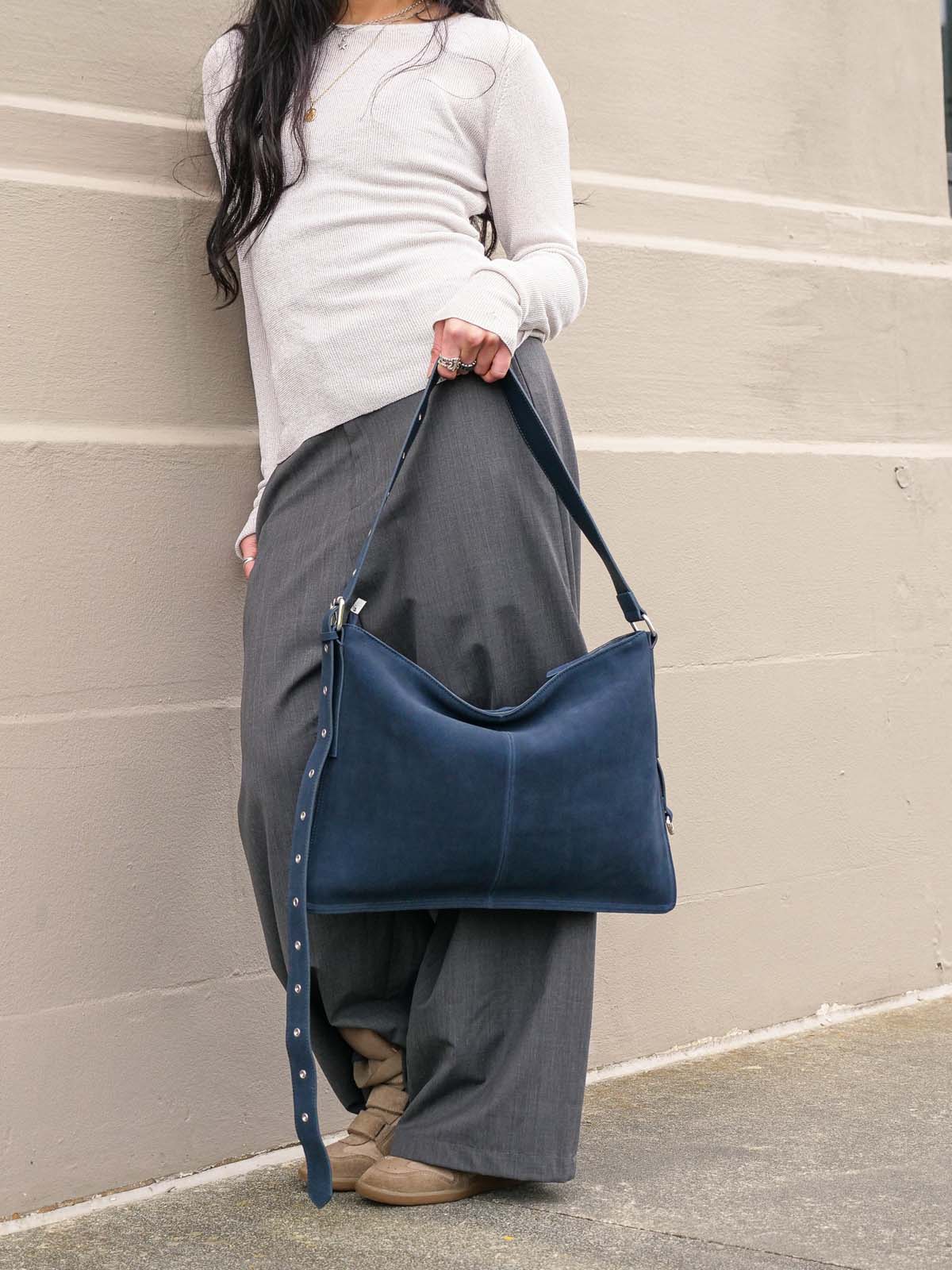 Kite Bag Medium: Navy Nubuck